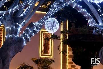 La Navidad ya ilumina Telde/Francisco Javier Santana y Antonio Alí.